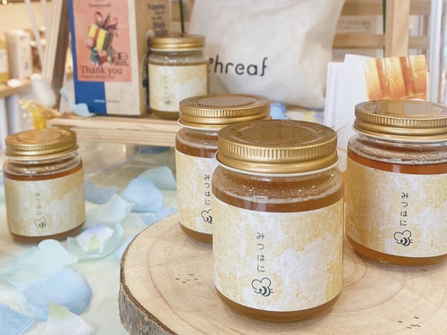 threaF店頭に並んだ「みつはに」の画像